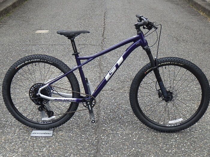 GT AVALANCHE Expert V2 Mサイズ :: KuwaharaCycle