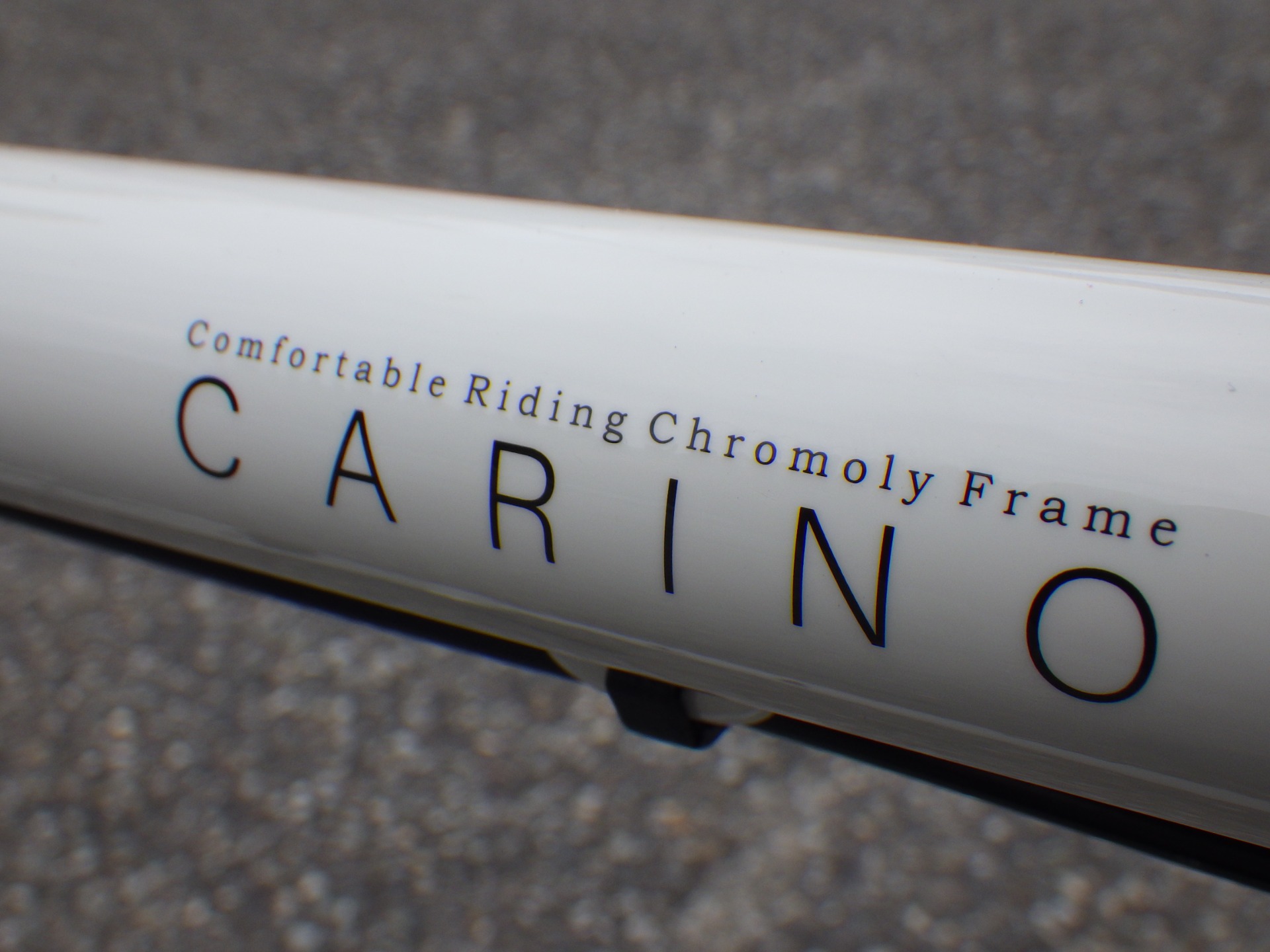 びっくり！MASI CARINO ホワイト 500 クロモリフレーム仕様