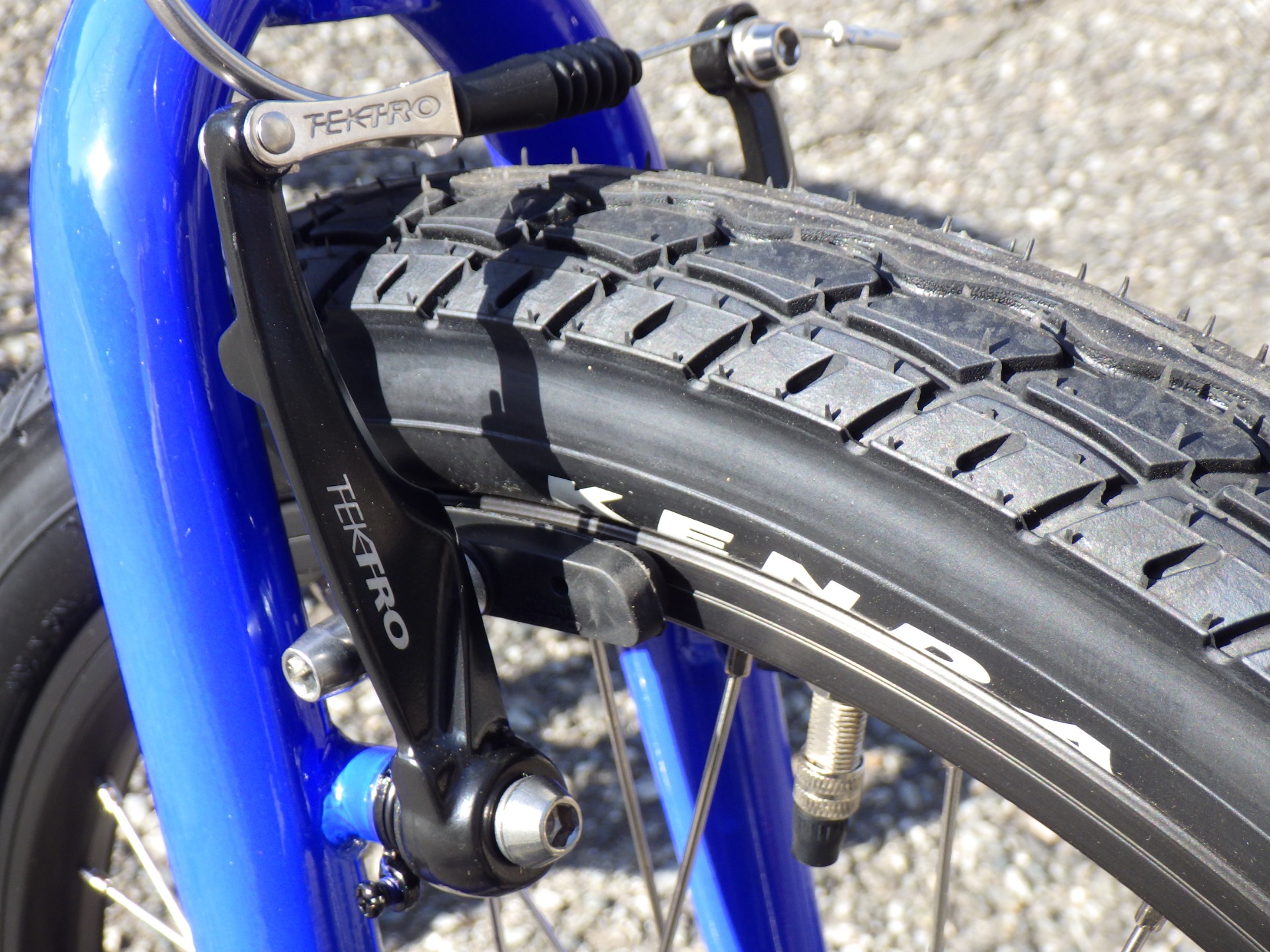 GIOS GENOVA ブルーが入荷しました！ :: KuwaharaCycle