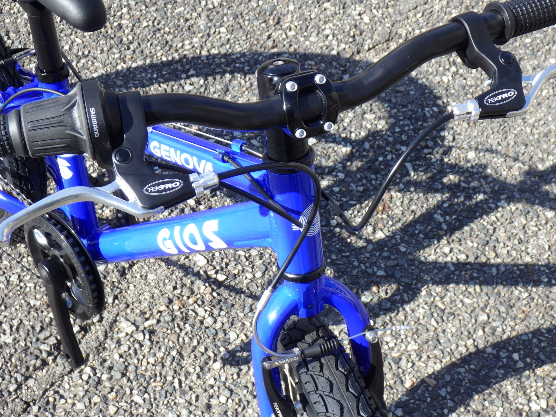 GIOS ジェノバ　22インチ 青 楽天市場】SALE！台数限定 2025年モデルGIOS ジオス GENOVA