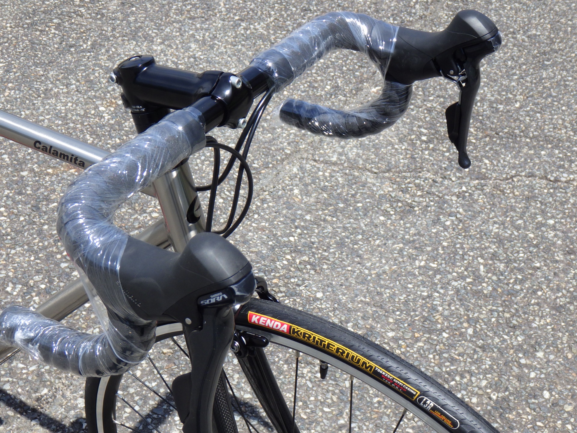 Calamita due+のMサイズ Silk Brushが入荷しました！ :: KuwaharaCycle