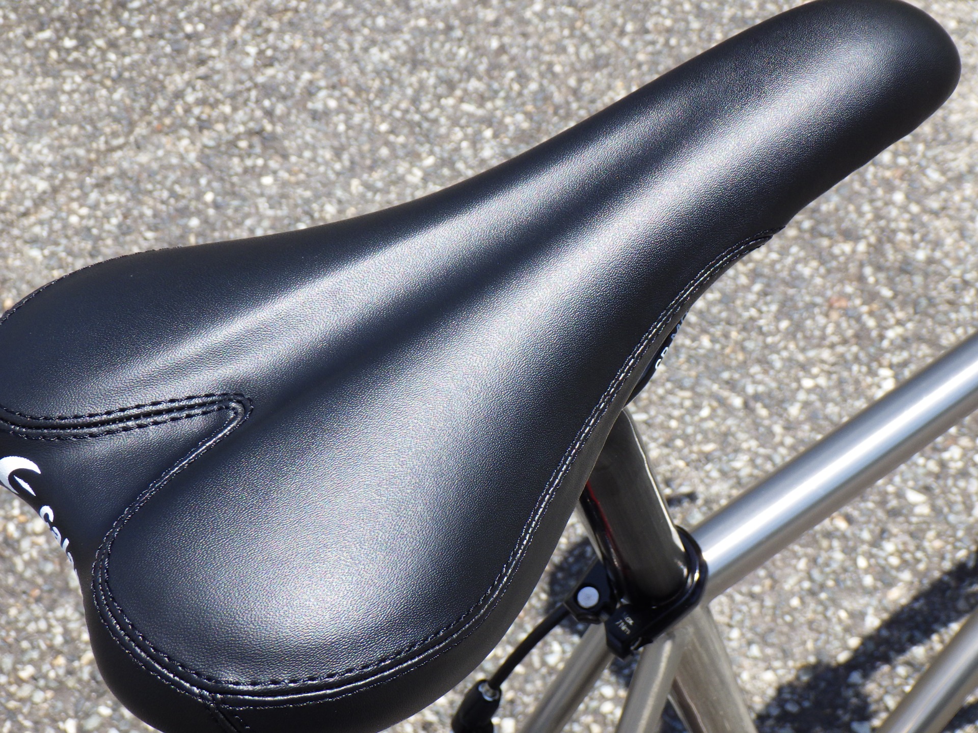 Calamita due+のMサイズ Silk Brushが入荷しました！ :: KuwaharaCycle